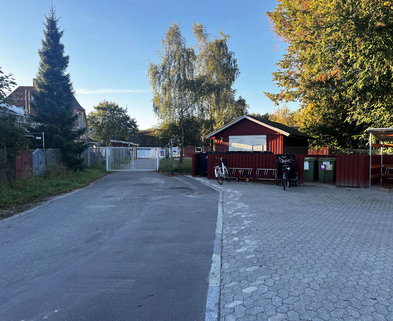 Indgangsparti til Ravnekæret