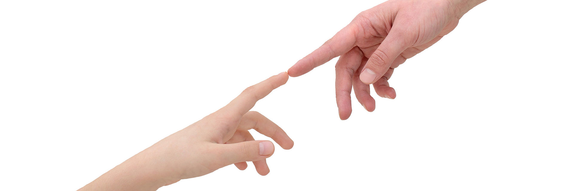 Fingre der rækker ud og rører ved hinanden