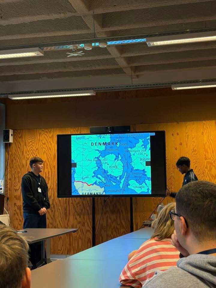 Elevrådsrejse til Bruxelles februar 2026 - foredrag om Danmark